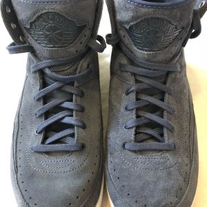 Air Jordan Retro 2 decon